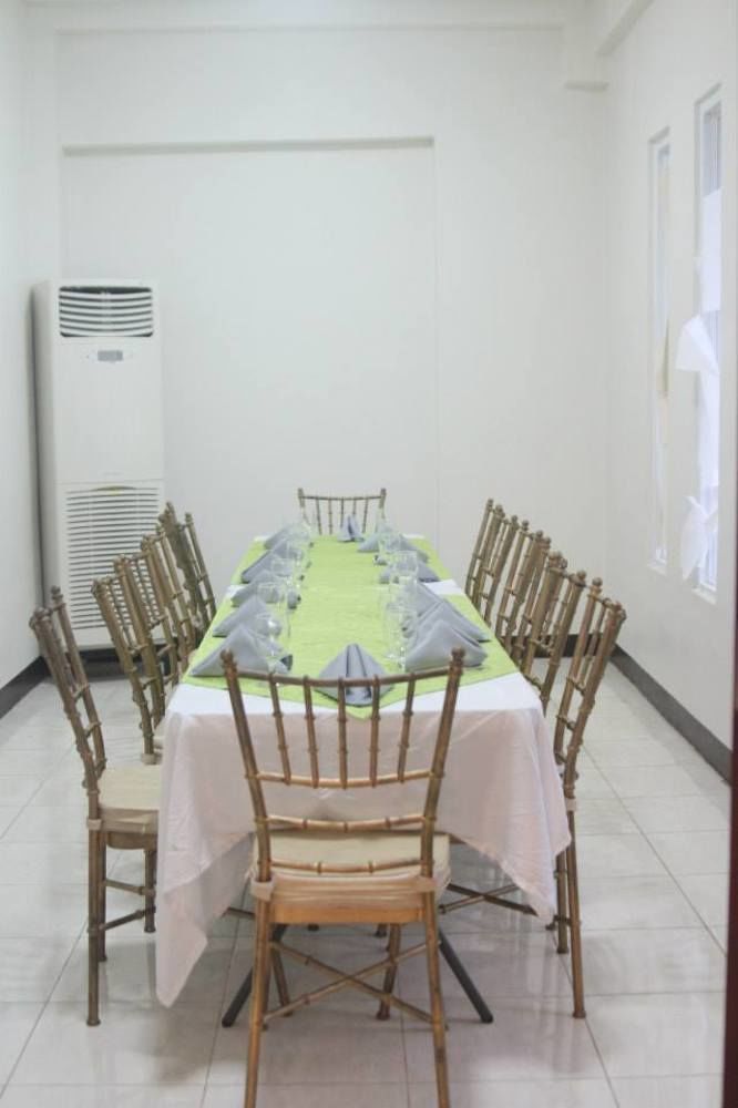 באקולוד Negrense Suites מראה חיצוני תמונה